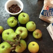 appels voor appeltaart en benodigdheden