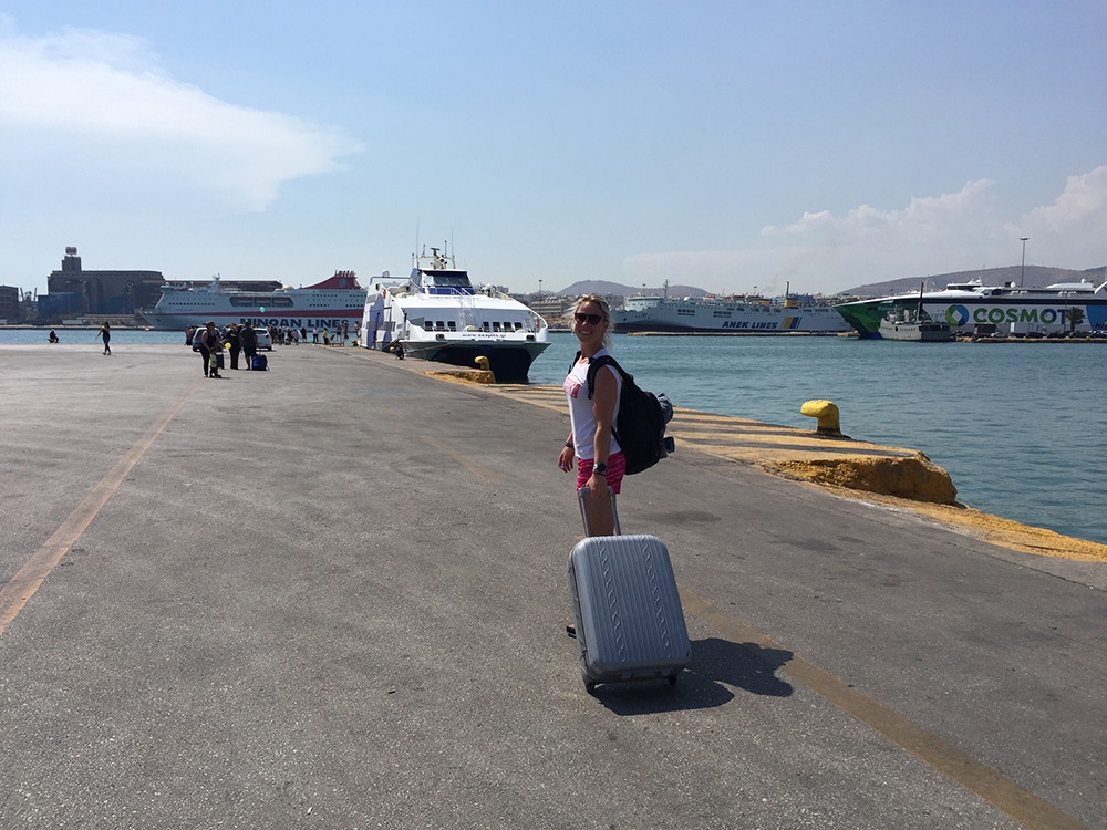 vertrek bij ferry in Piraeus